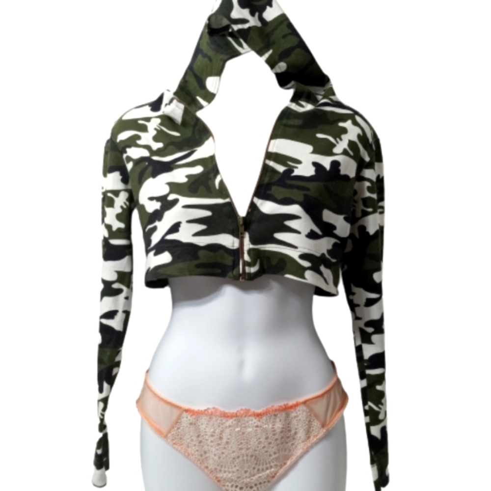 Mind Games. Camouflage Long Sleeve Cropped Hoodie